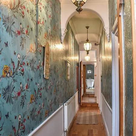 בית נופש The Herbalist House *